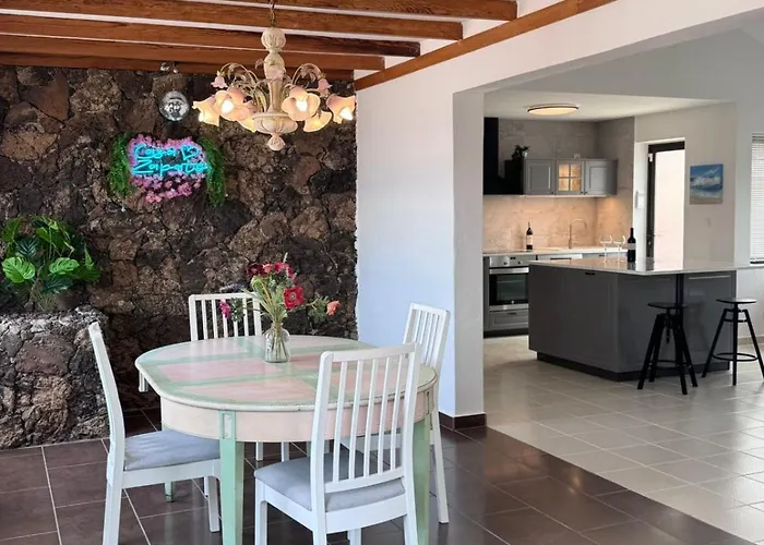 アパート Casa Zapato ラ・パレッド